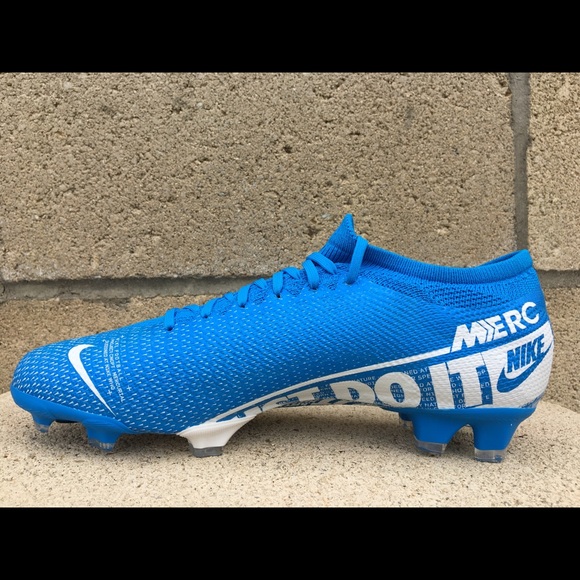 blue nike vapor cleats